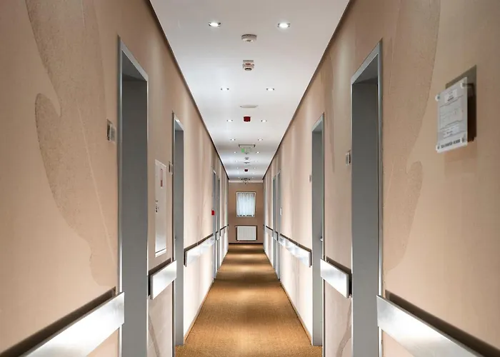 Otel Fuerdohaz 3*